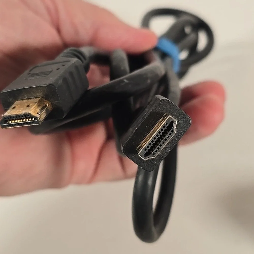 Lot Of 3, HDMI To HDMI Cables Black Various Lengths & Cable Sizes‎